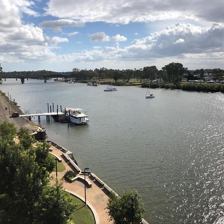 Burnett Riverside Hotel Bundaberg Kültér fotó