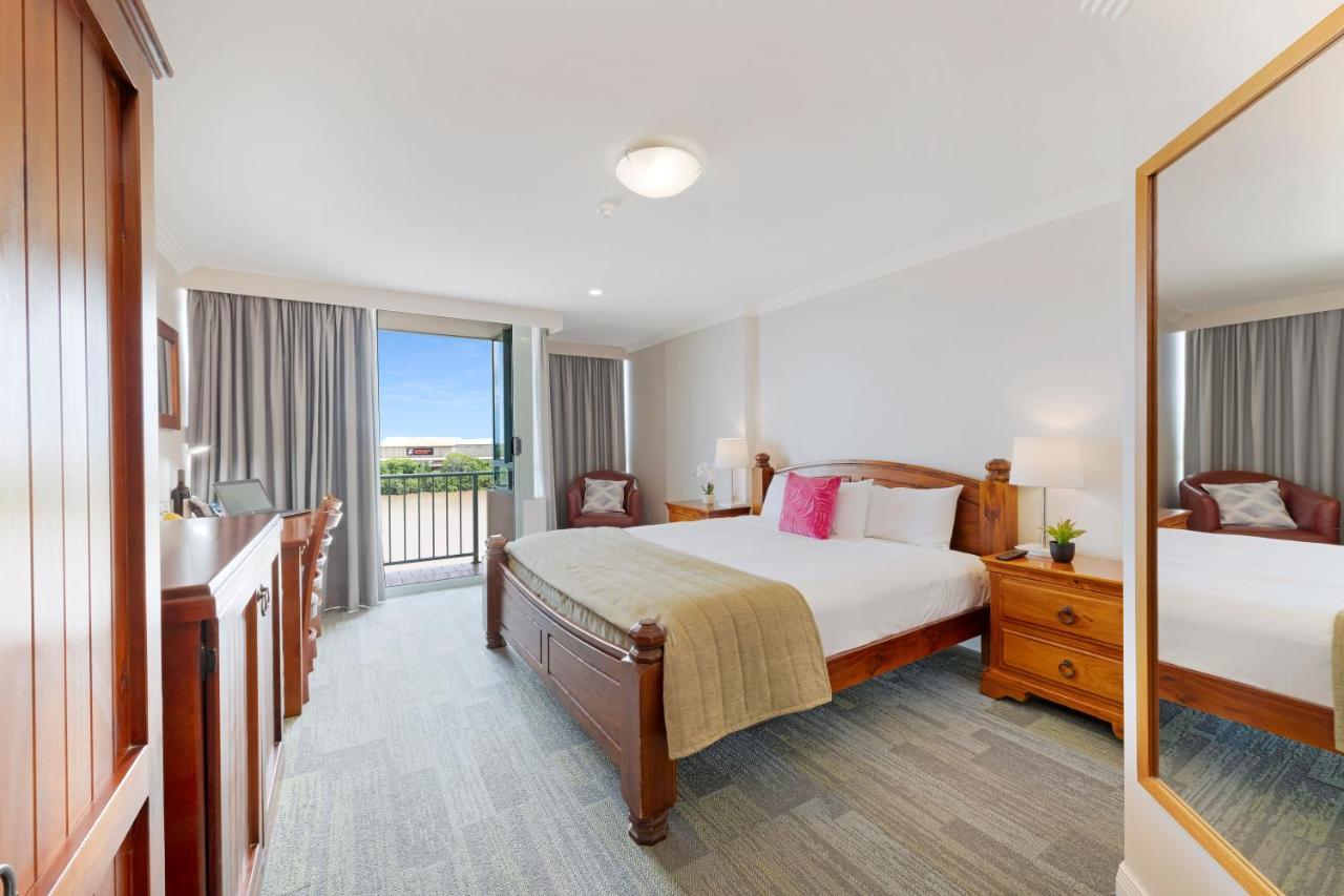 Burnett Riverside Hotel Bundaberg Szoba fotó