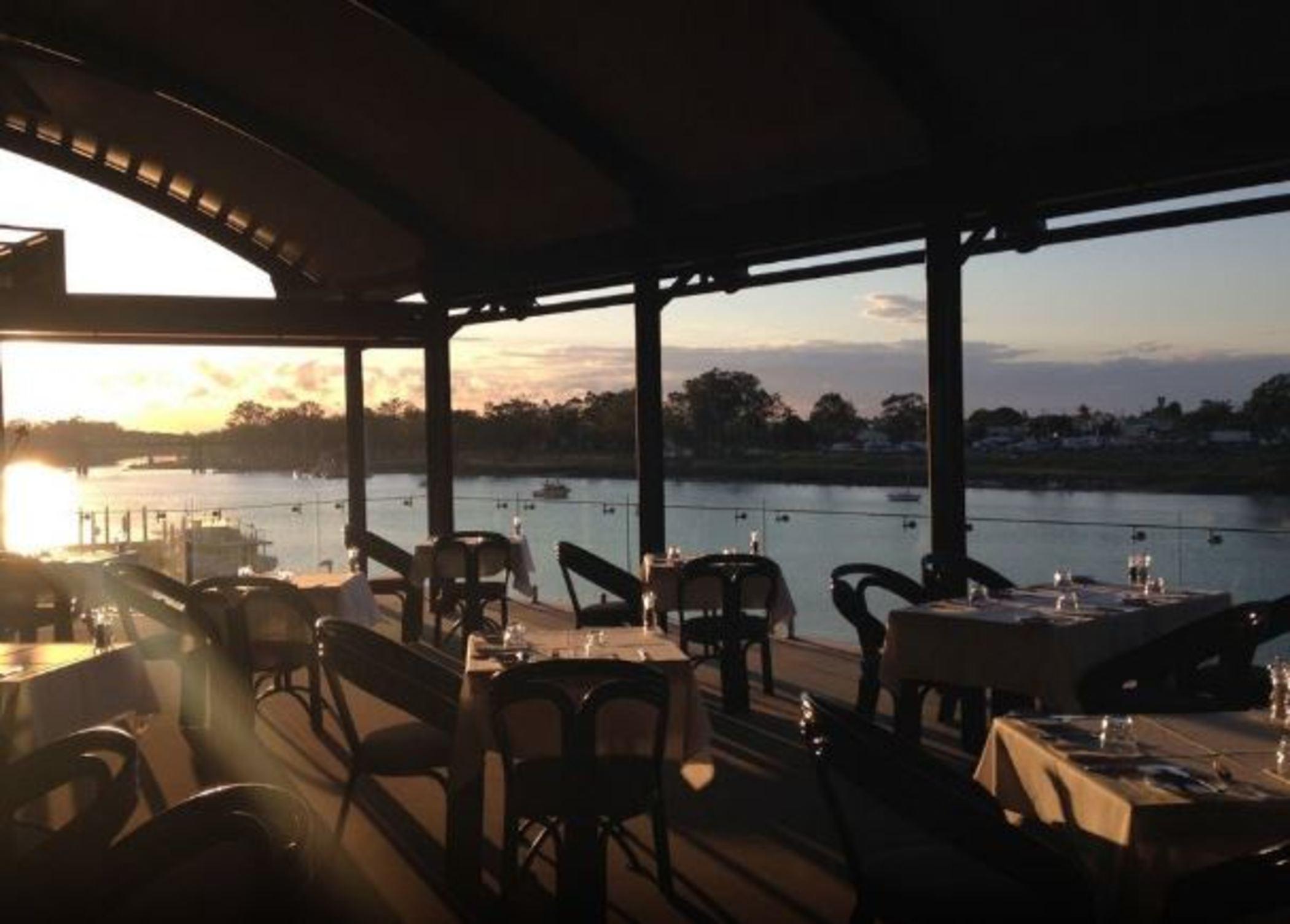 Burnett Riverside Hotel Bundaberg Kültér fotó
